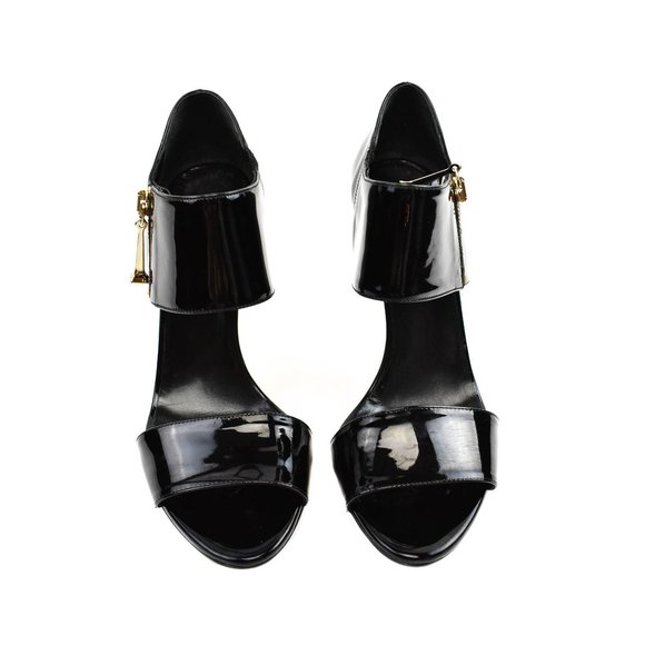 GUCCI: Black, Patent Leather Mary Jane Strappy Sandals Heels Size: 8.5 - Picture 2 of 11